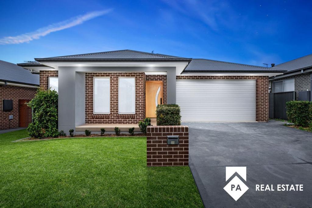 11 Karmel St, Oran Park, NSW 2570