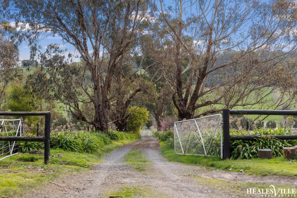 170 LONG GULLY RD, HEALESVILLE, VIC 3777