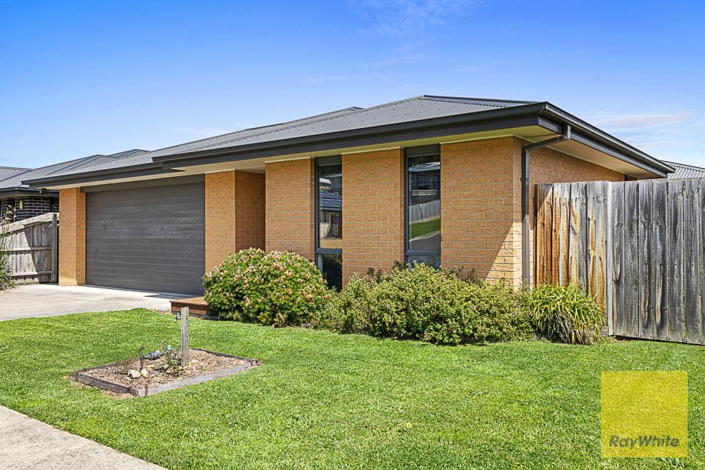 8 Blackwood Dr, Foster, VIC 3960