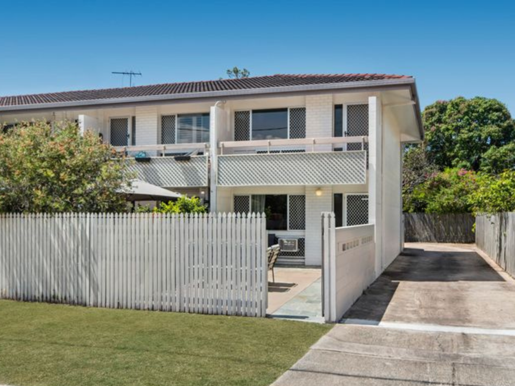 5/2 Isley St, North Ward, QLD 4810