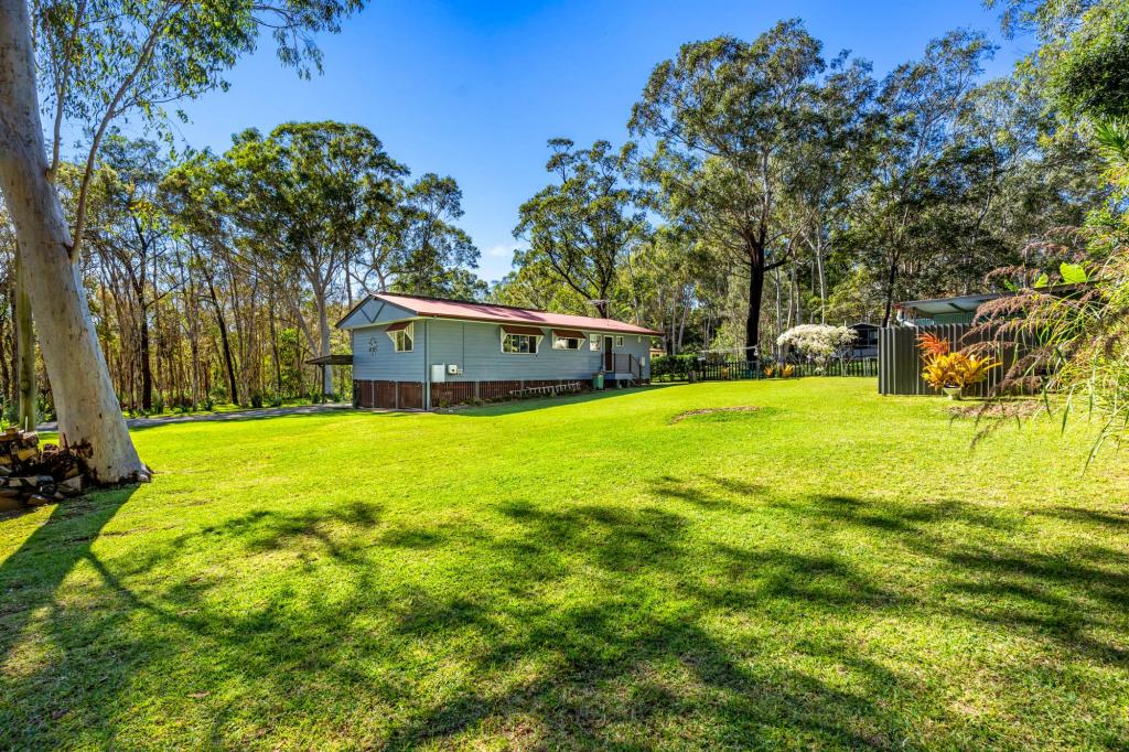 5-7 Bamberry St, Russell Island, QLD 4184