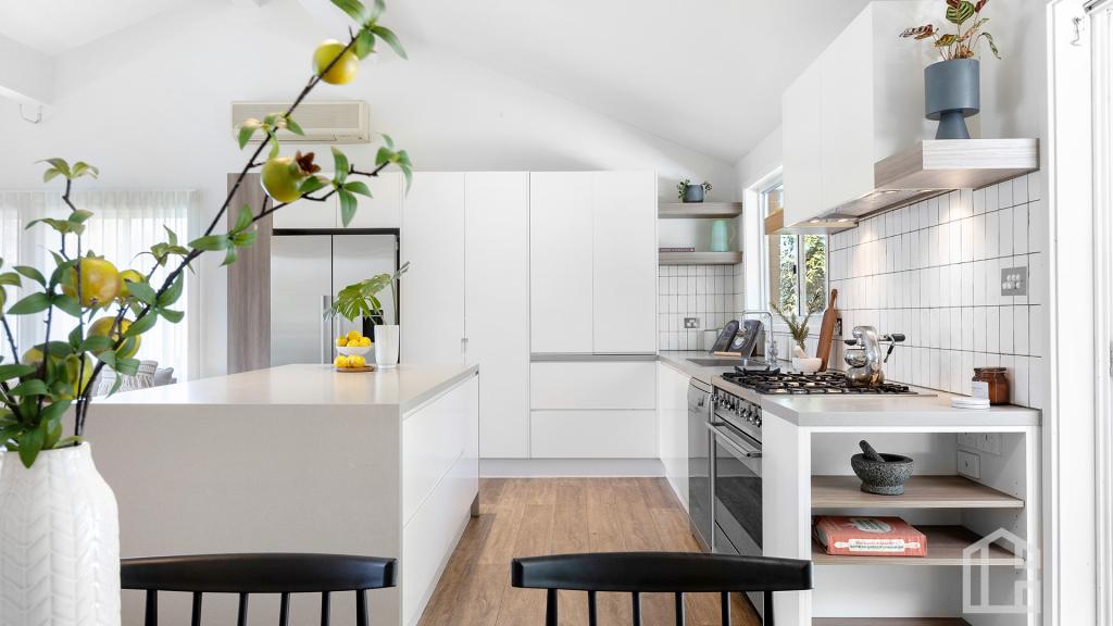 19 Picnic Glen, Springwood, NSW 2777