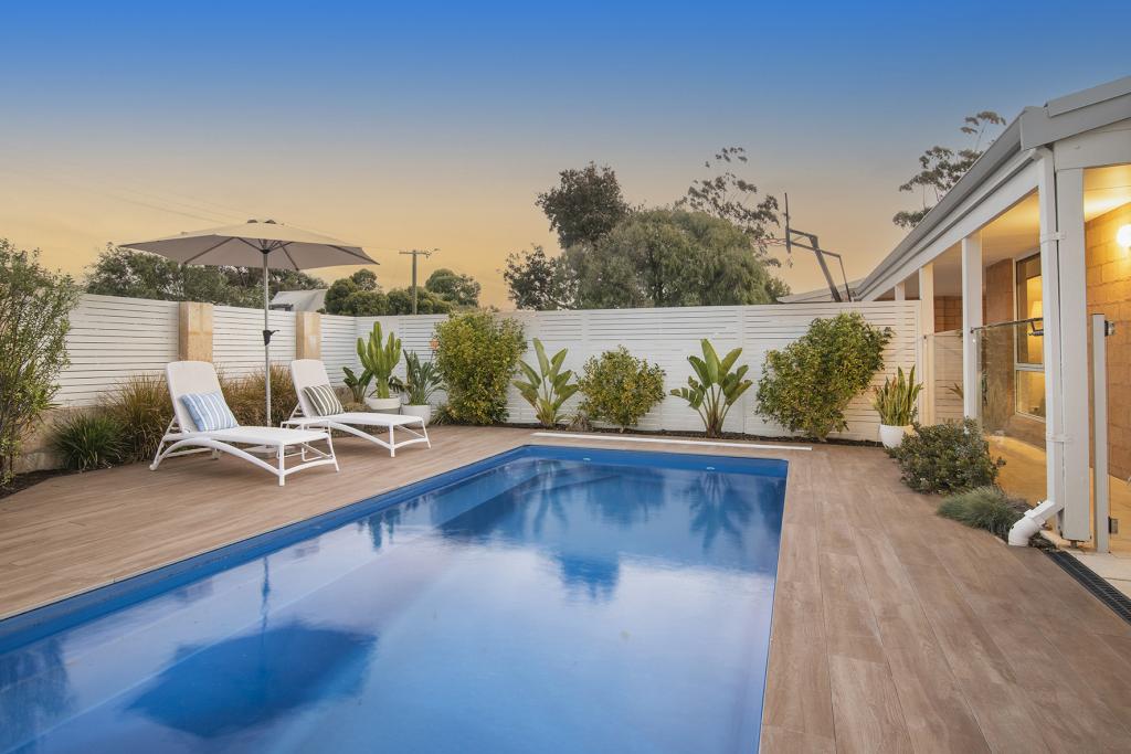 1 Halcyon Way, Dunsborough, WA 6281