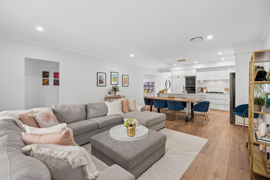 216 Bridgewater Dr, Kallaroo, WA 6025