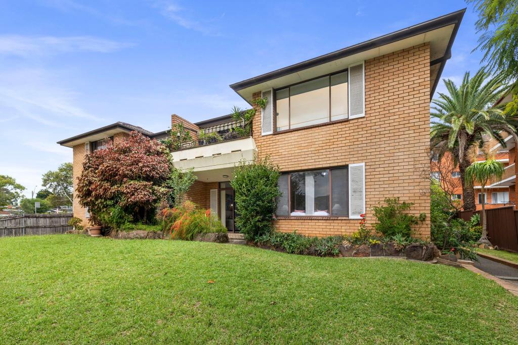 1/77 CHANDOS ST, ASHFIELD, NSW 2131