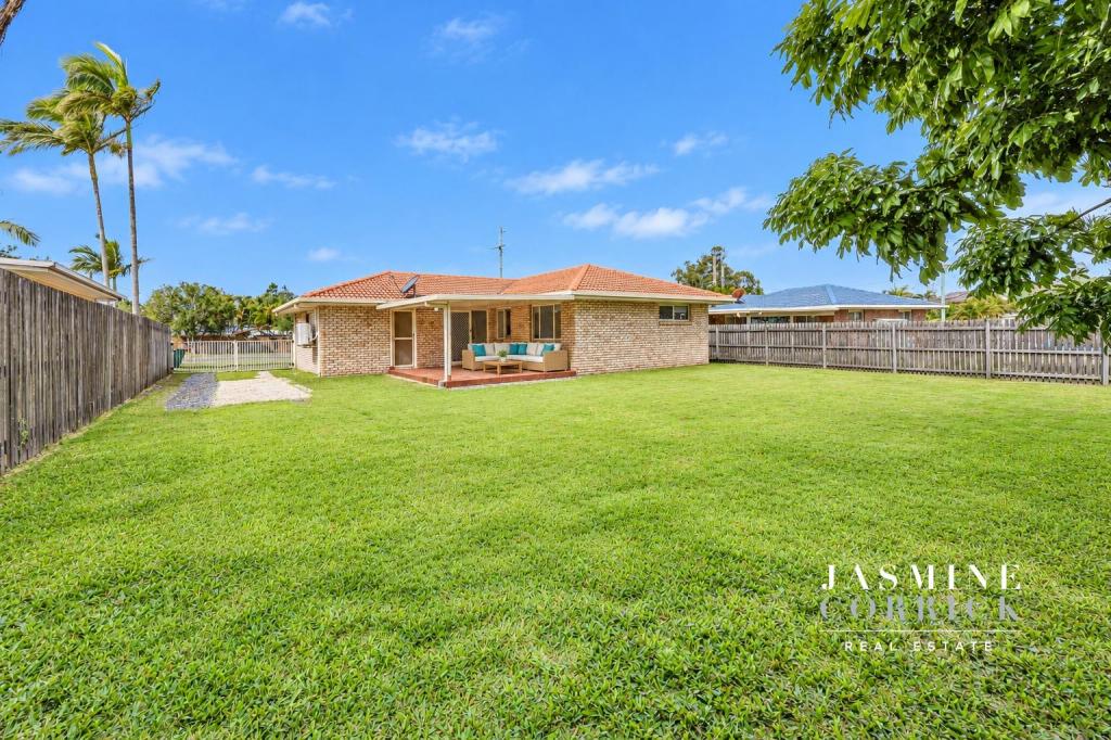 35 Honiton St, Torquay, QLD 4655
