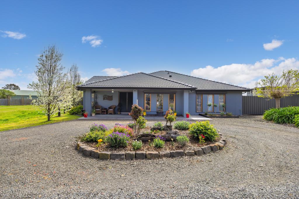 136 Sandy Creek Rd, Maffra, VIC 3860