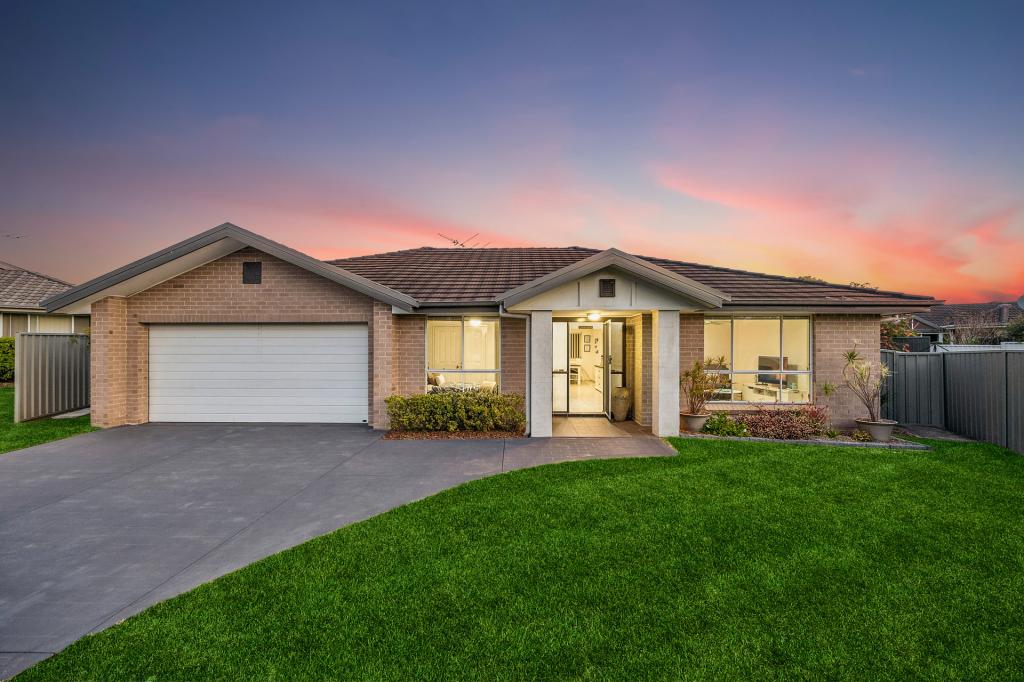 5 Salvia Cl, Hamlyn Terrace, NSW 2259
