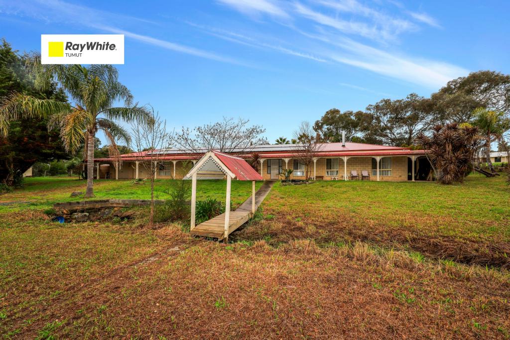 98-102 Blowering Rd, Tumut, NSW 2720