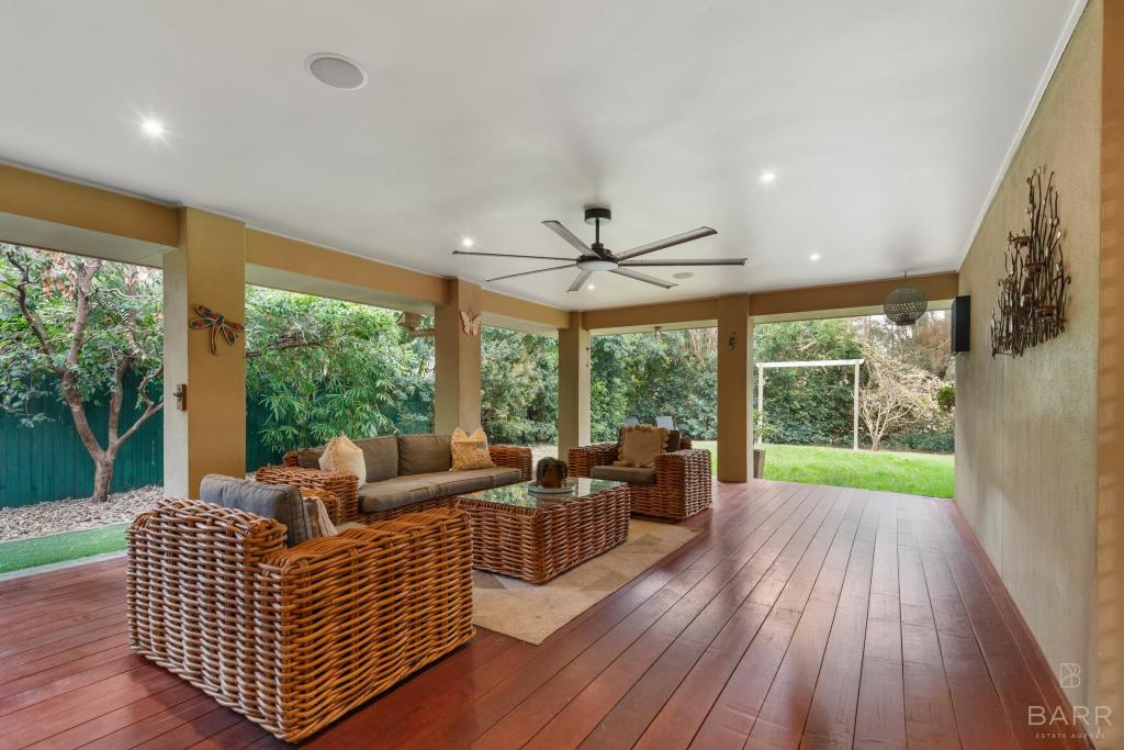 49 Westaway Cres, Bellbowrie, QLD 4070