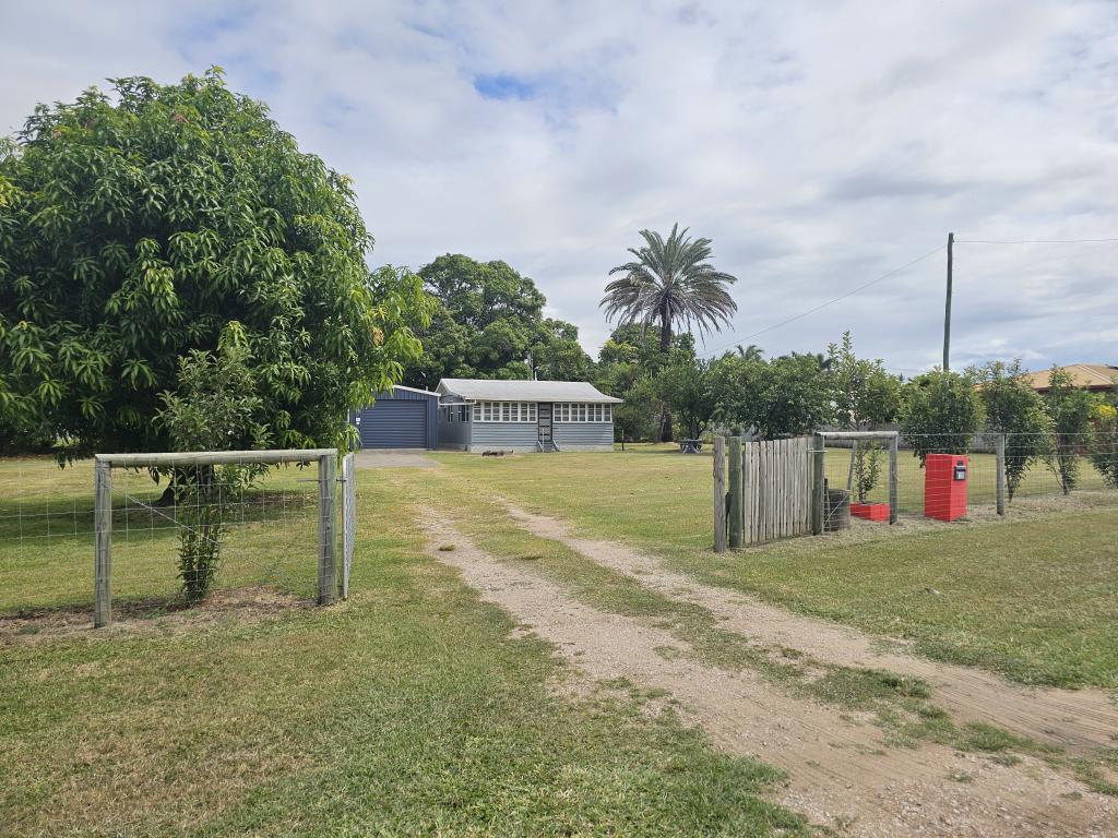 10-14 Seventh A Ave, Home Hill, QLD 4806