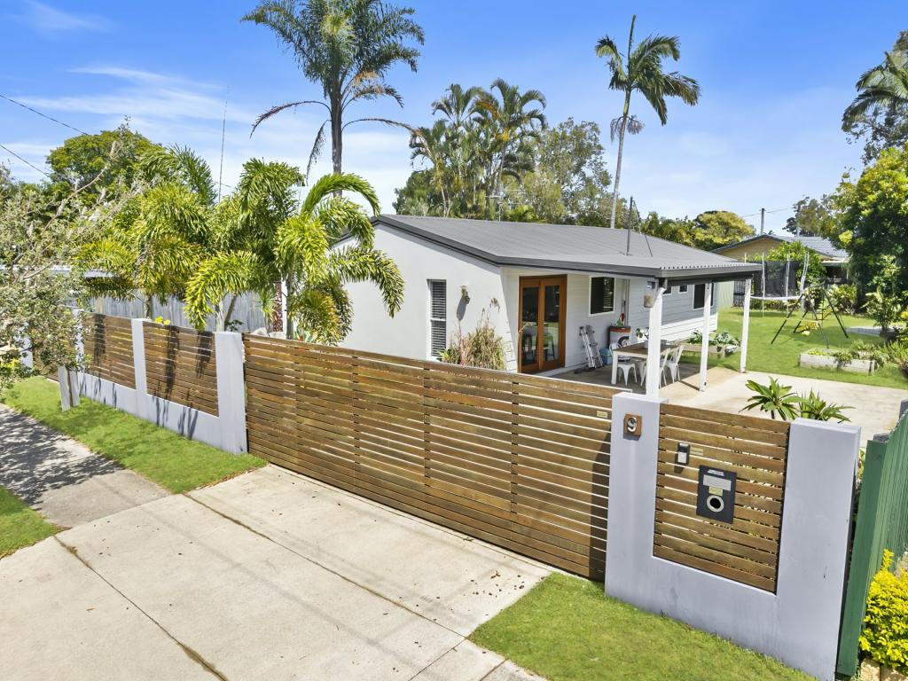 9 Avon Ave, Banksia Beach, QLD 4507