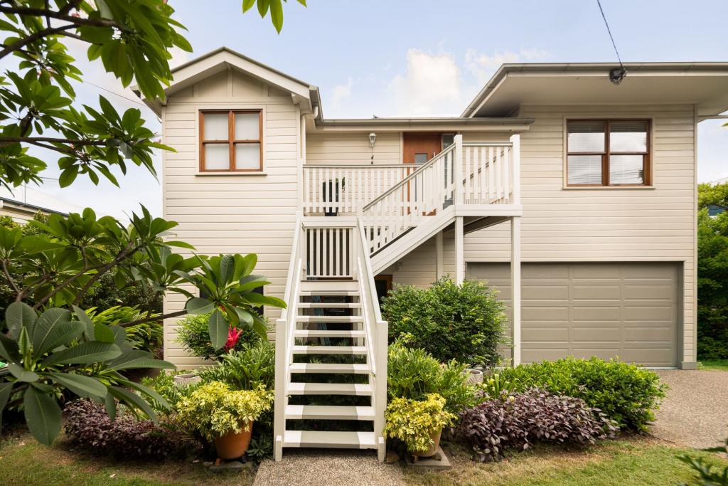 38 Inglis St, Grange, QLD 4051