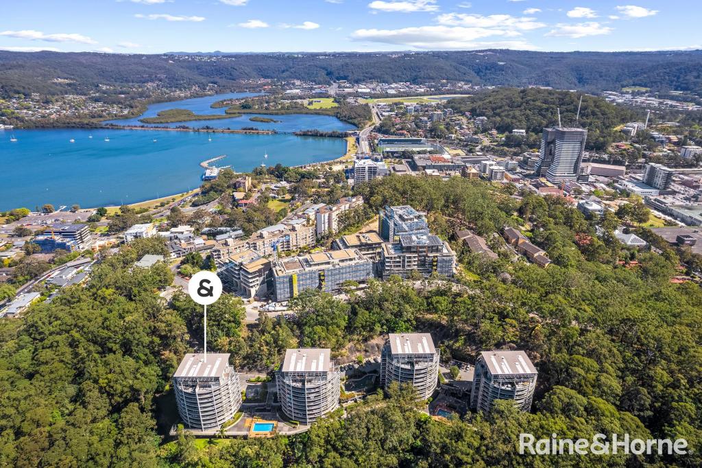 115/80 John Whiteway Dr, Gosford, NSW 2250