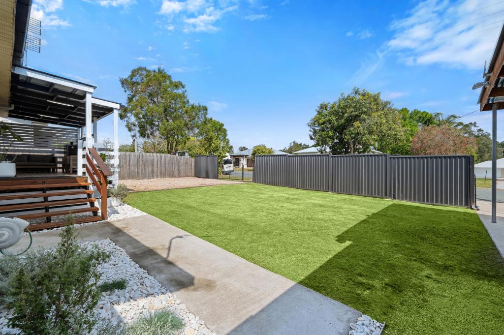 7 Gloucester St, Woodford, QLD 4514