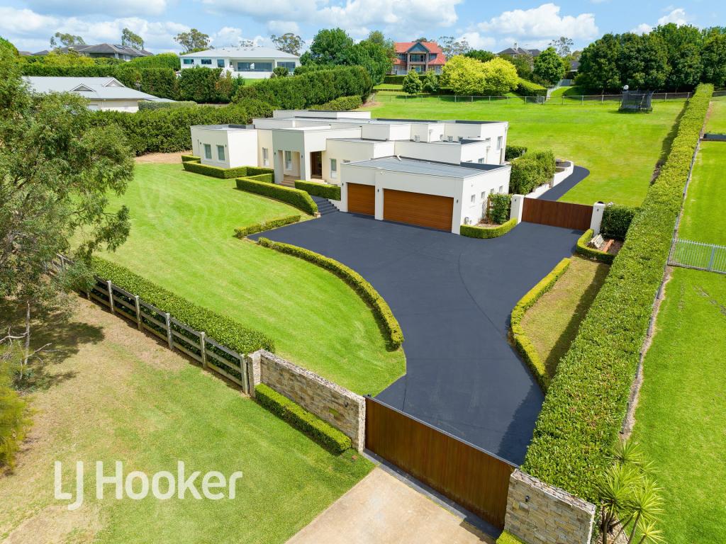 15 Harben Vale Cct, Grasmere, NSW 2570