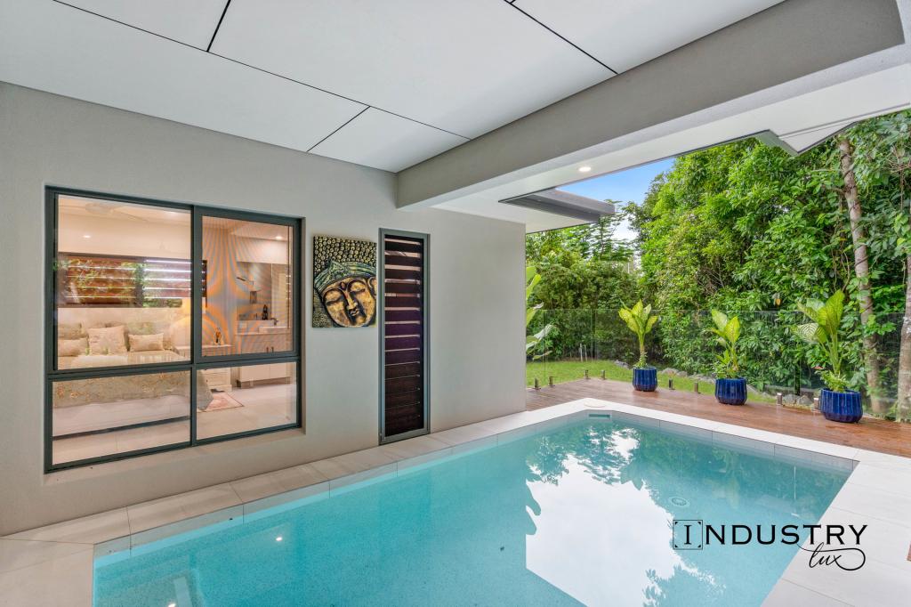 1 Flow Cl, Trinity Beach, QLD 4879