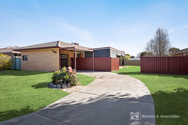 419e Ross Cct, Lavington, NSW 2641