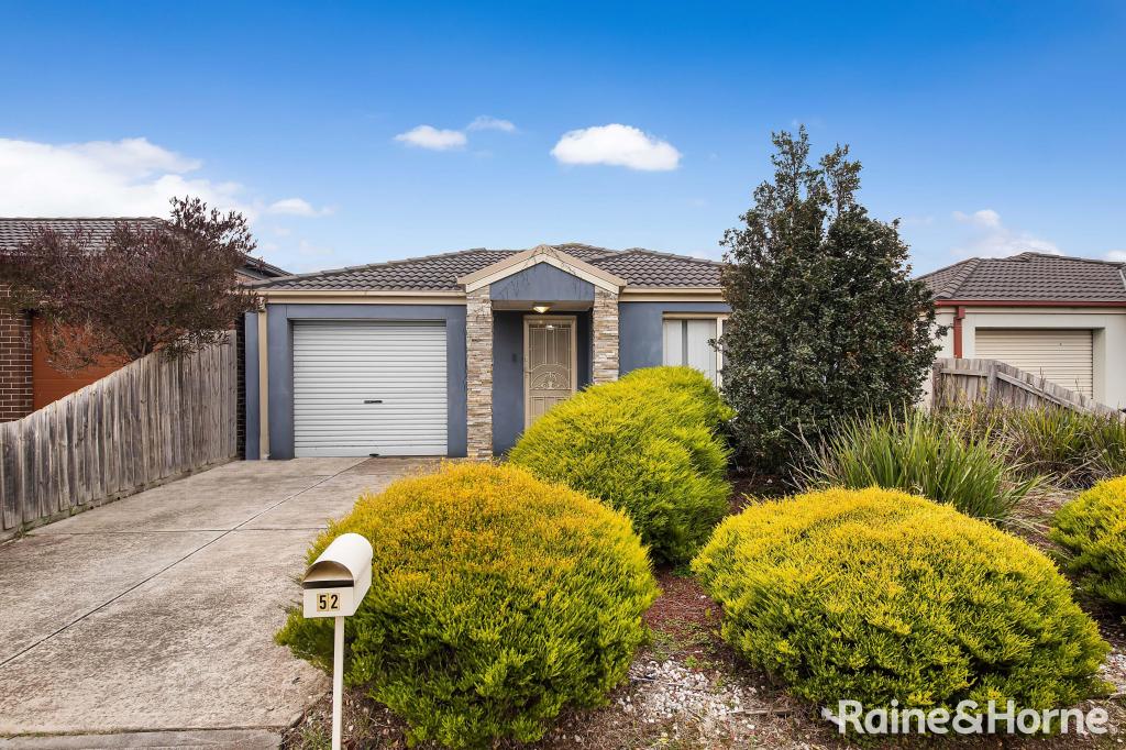 52 FINCHLEY PARK CRES, TARNEIT, VIC 3029