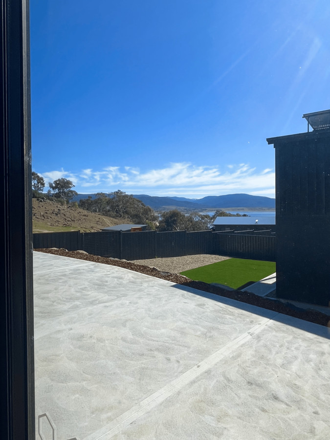 8a Willow Bay Pl, East Jindabyne, NSW 2627