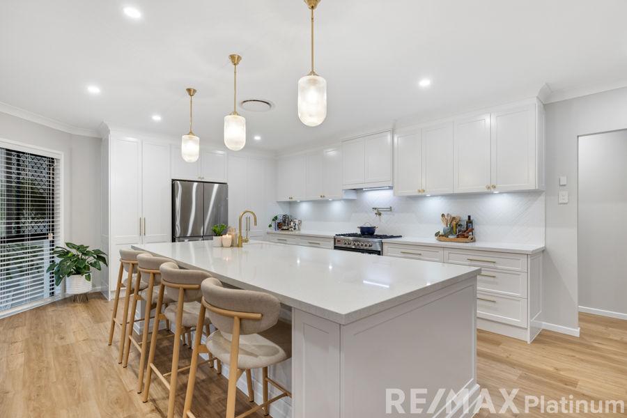 26 Yellow Robin Ct, Narangba, QLD 4504