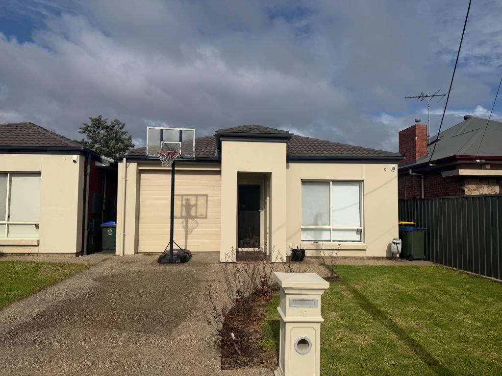 16 Martins Rd, Seaton, SA 5023