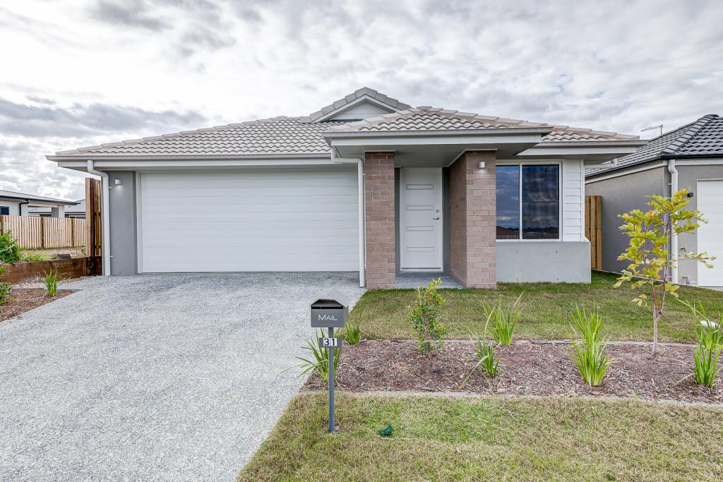 31 BARNYARD DR, PARK RIDGE, QLD 4125
