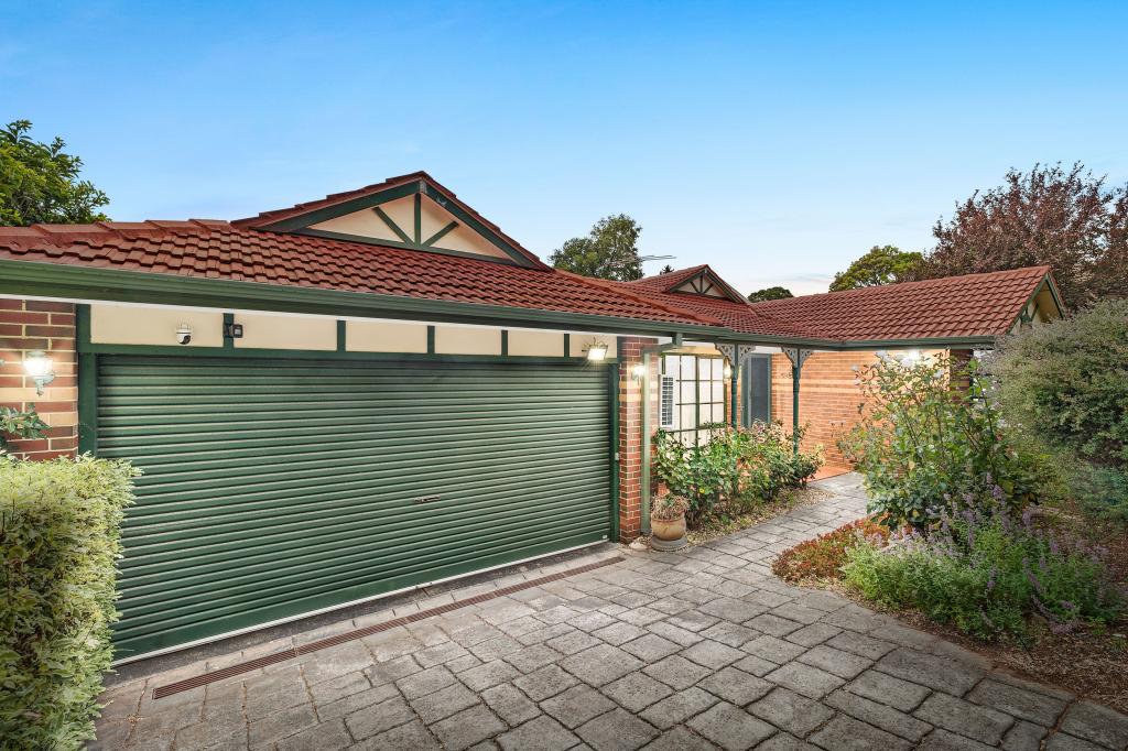 34 Drummer Hill Lane, Mooroolbark, VIC 3138