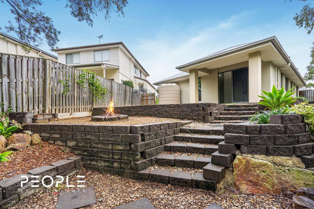 3/4 Pimento Pl, Springfield Lakes, QLD 4300