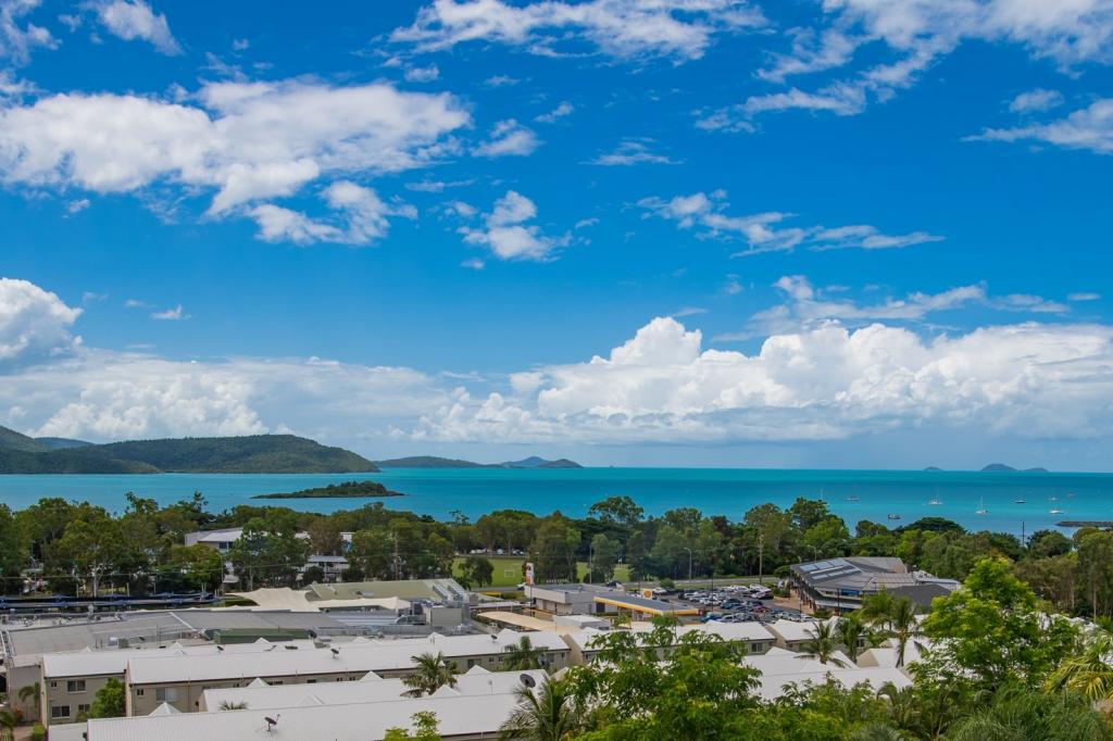 31/6 ESHELBY DR, CANNONVALE, QLD 4802