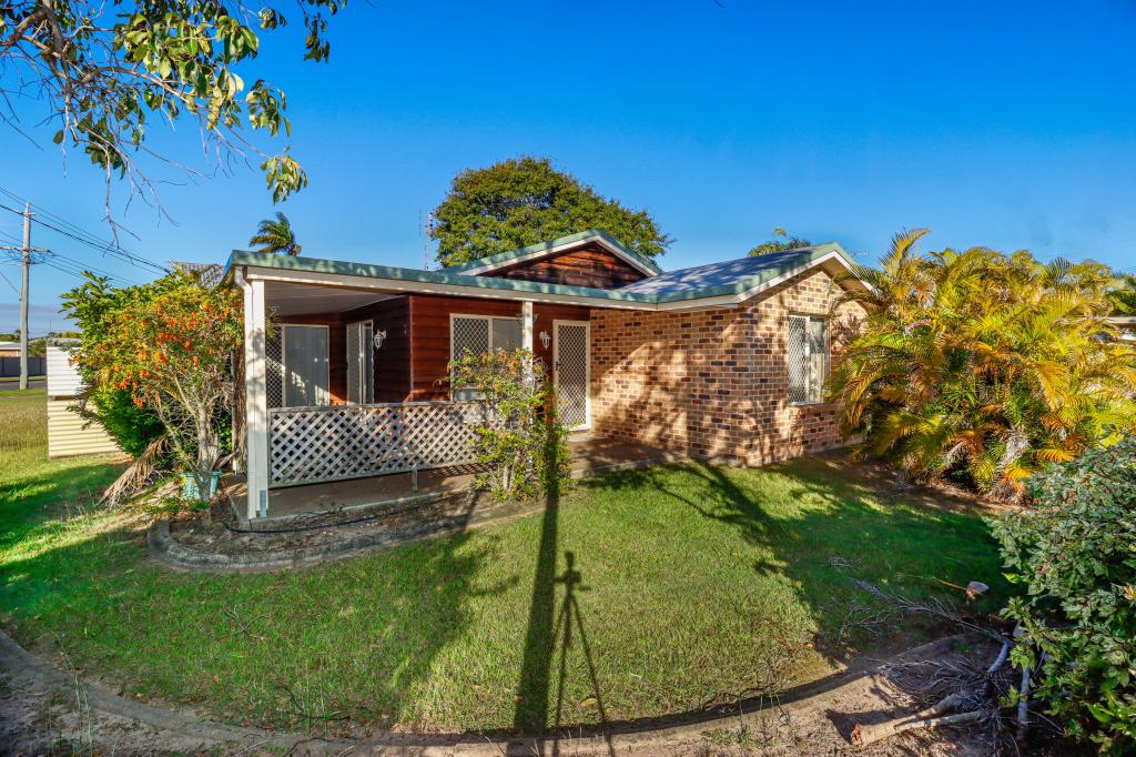 775 Boat Harbour Dr, Urangan, QLD 4655