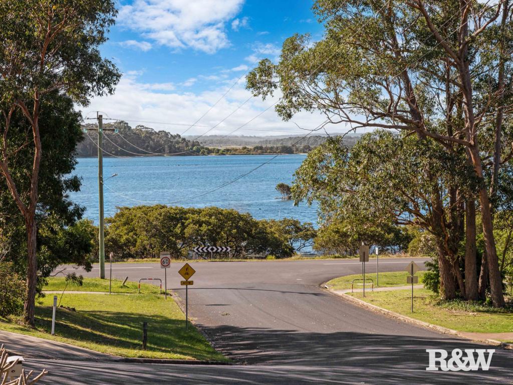 2A HAZEL RD, MORUYA HEADS, NSW 2537