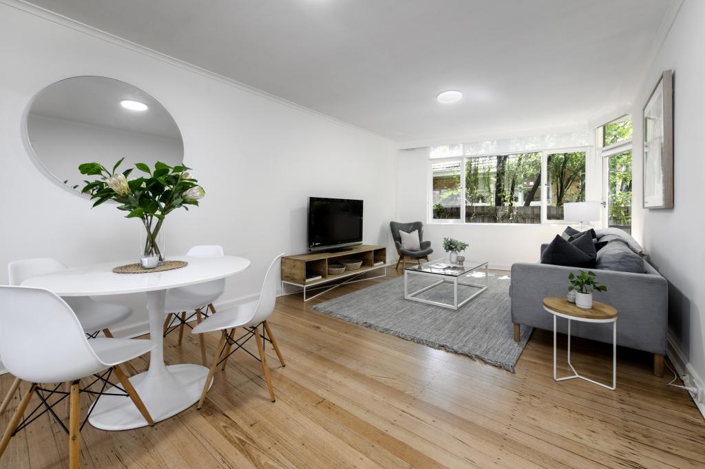 2/11 Seymour Gr, Camberwell, VIC 3124