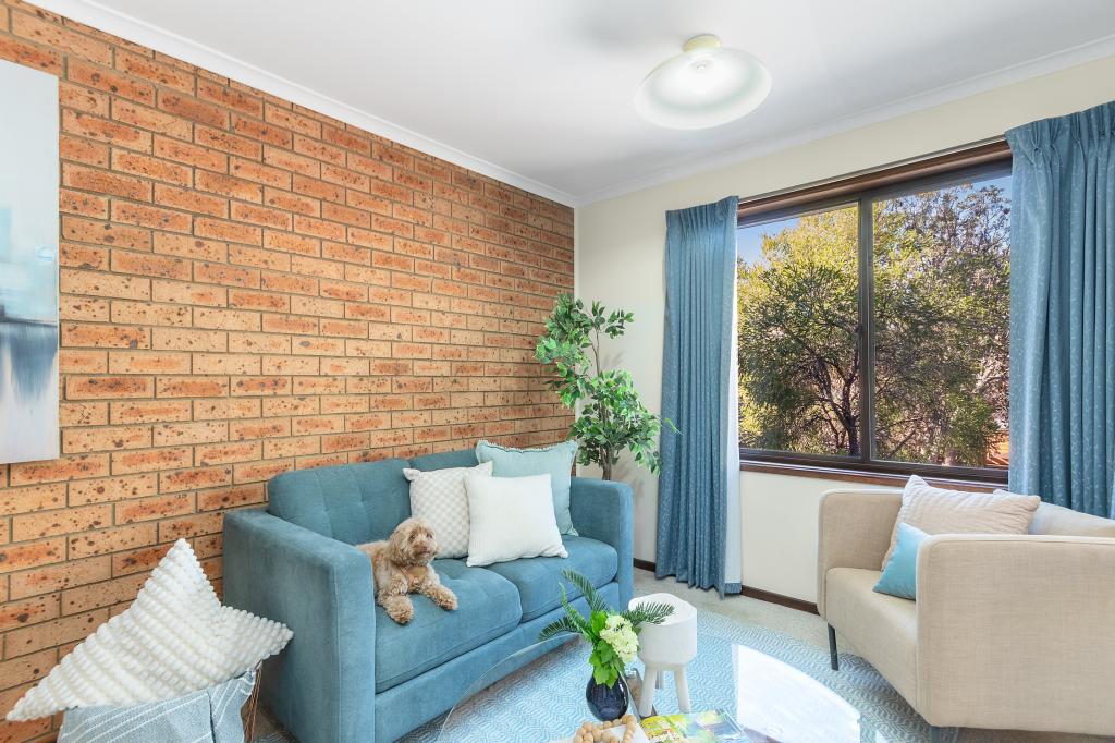 19 Rowe Pl, Phillip, ACT 2606