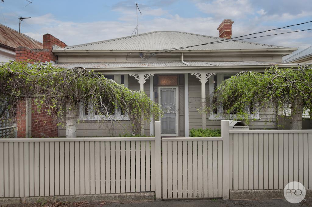 307 Peel St N, Black Hill, VIC 3350