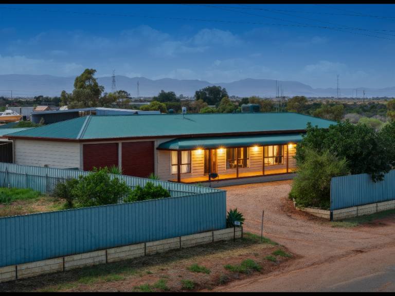 107 Racecourse Rd, Port Augusta, SA 5700