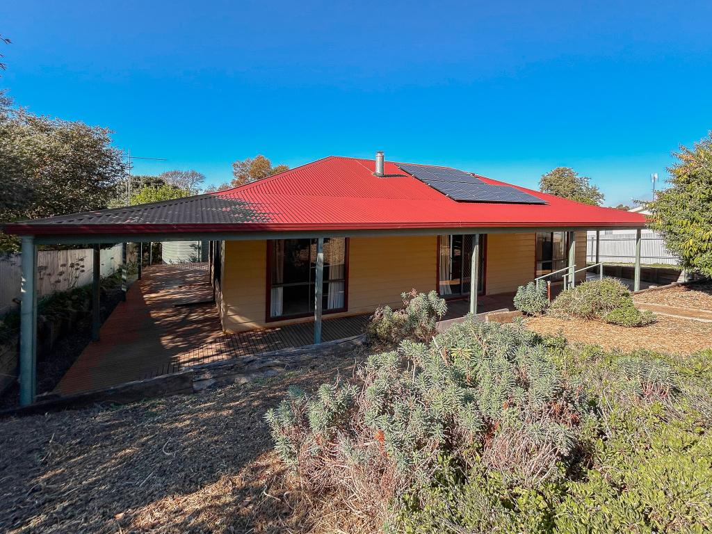 9 Andrews St, Boort, VIC 3537