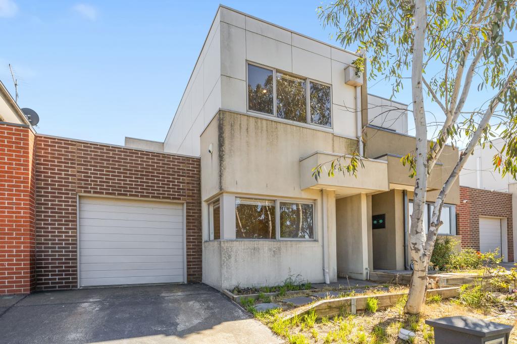 42 GOTTLOH ST, EPPING, VIC 3076