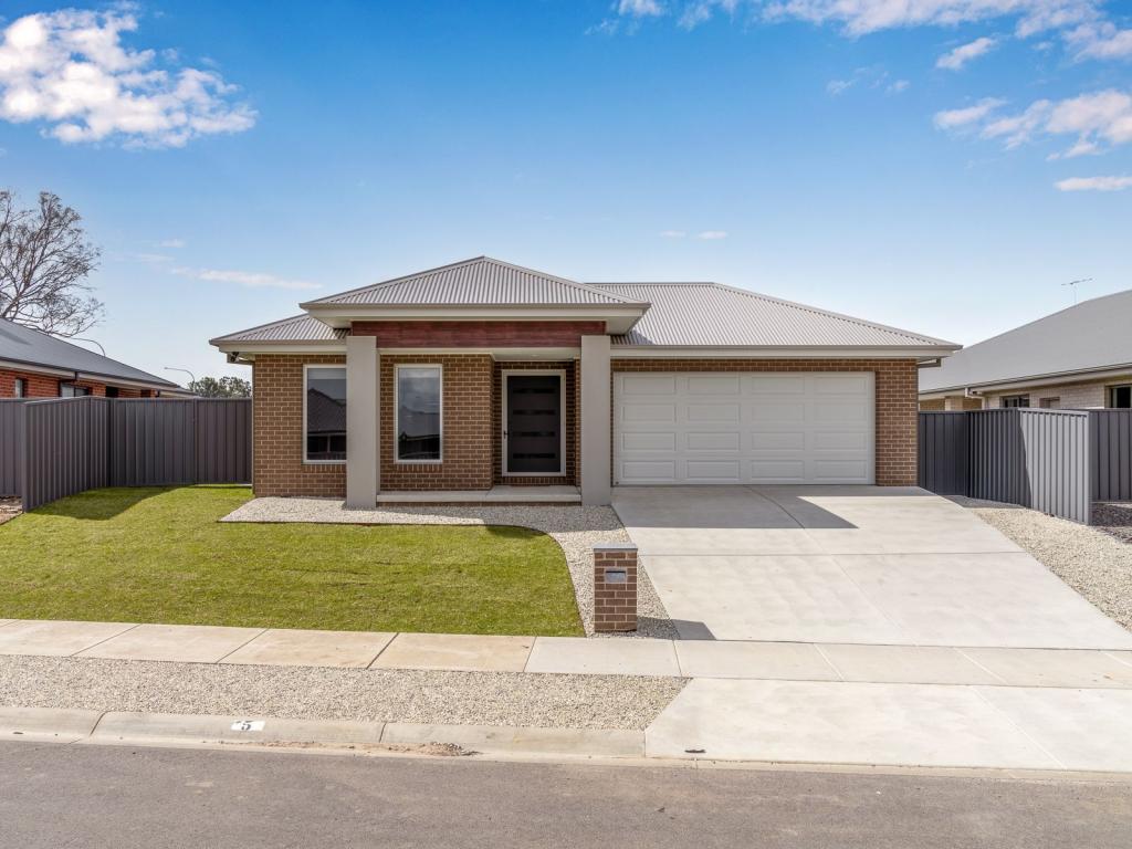 5 Grimsby St, Thurgoona, NSW 2640