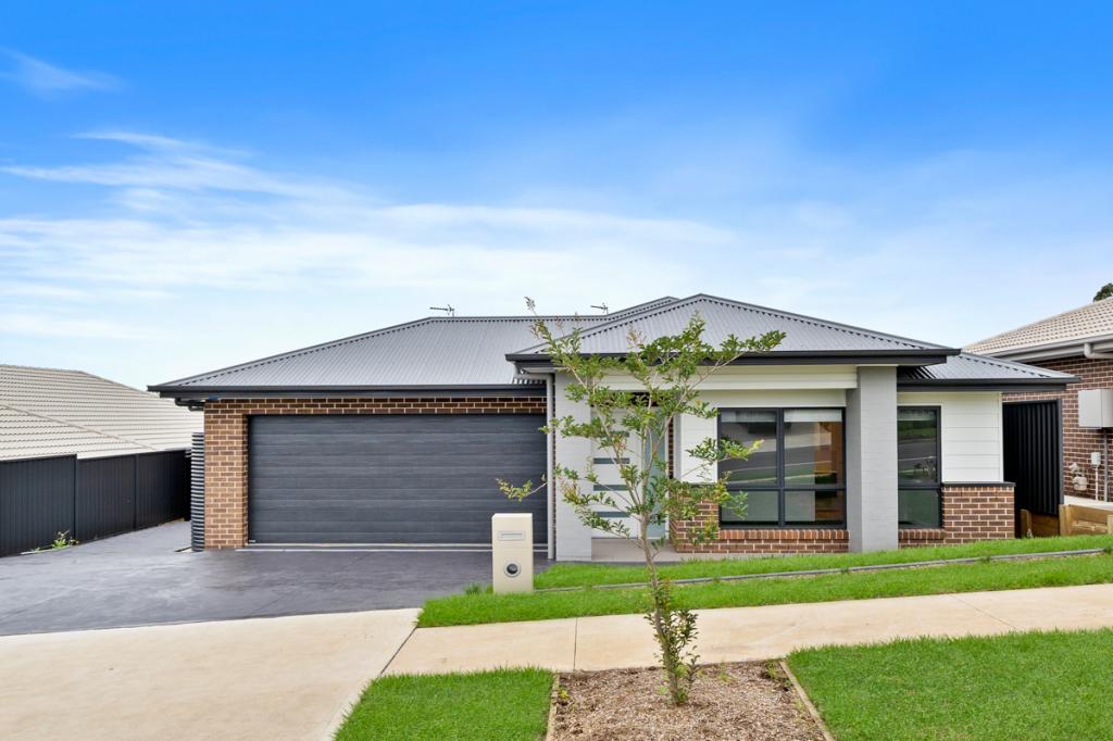 87 CROSS ST, TAHMOOR, NSW 2573