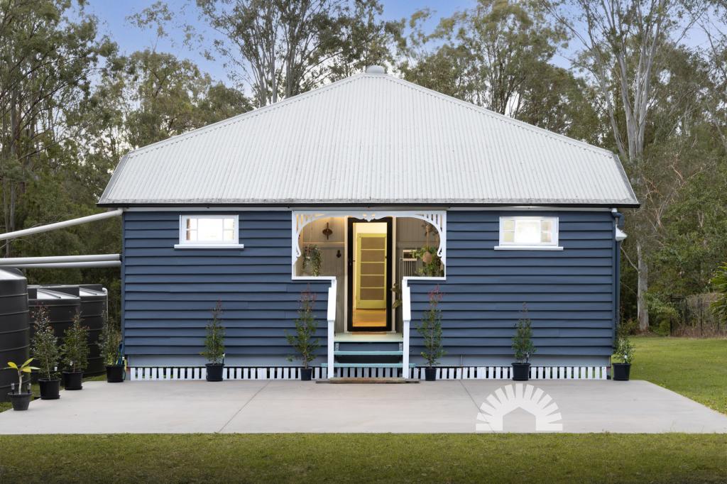 841 Caboolture River Rd, Upper Caboolture, QLD 4510