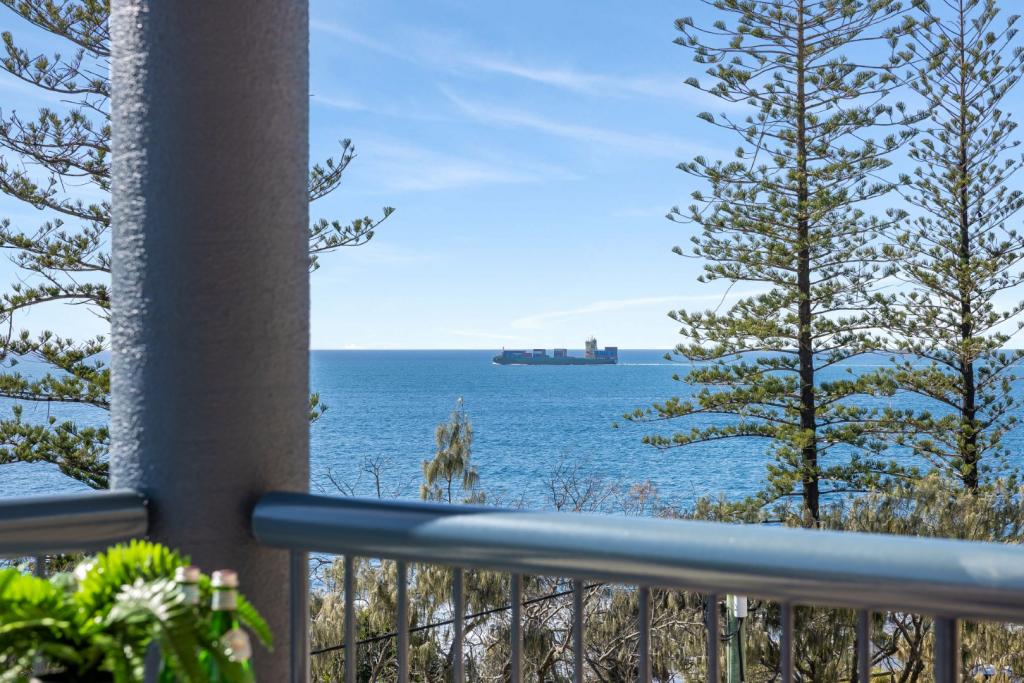 24/32 Victoria Tce, Kings Beach, QLD 4551