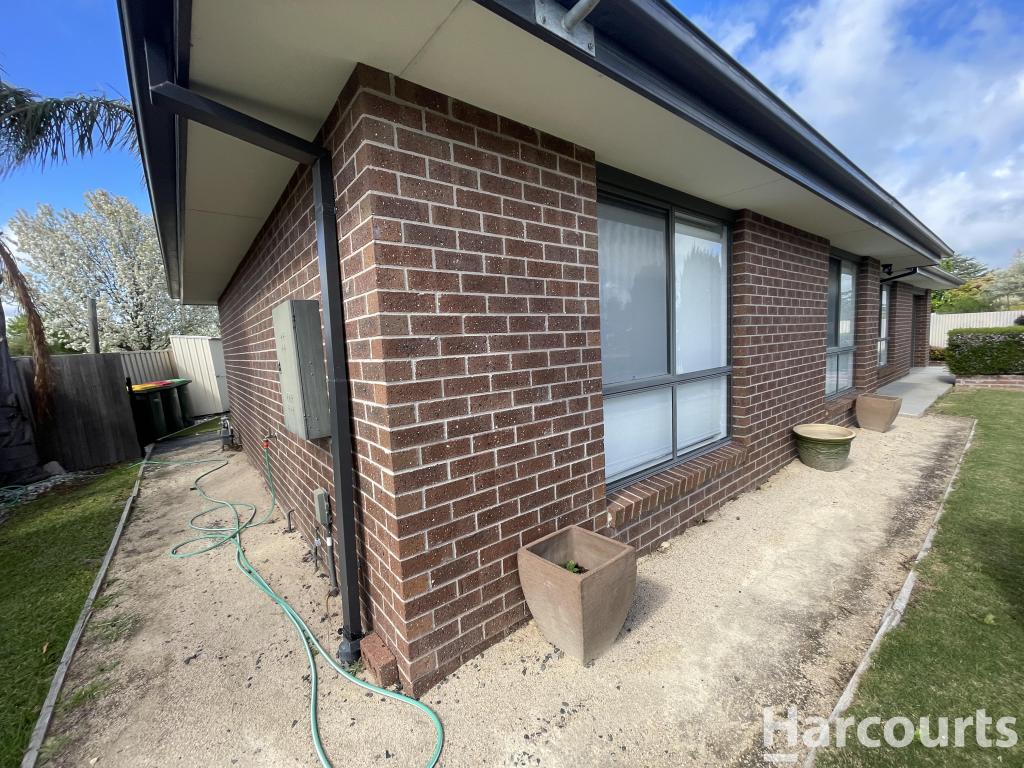 1 Tena Ave, Horsham, VIC 3400