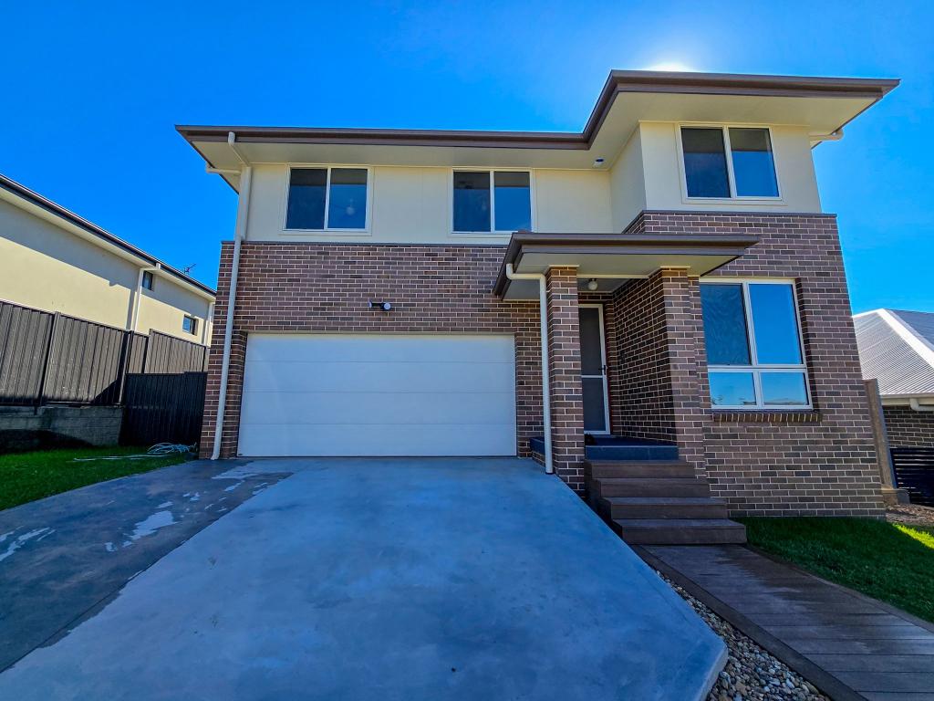 41 Mulholland Ave, Campbelltown, NSW 2560