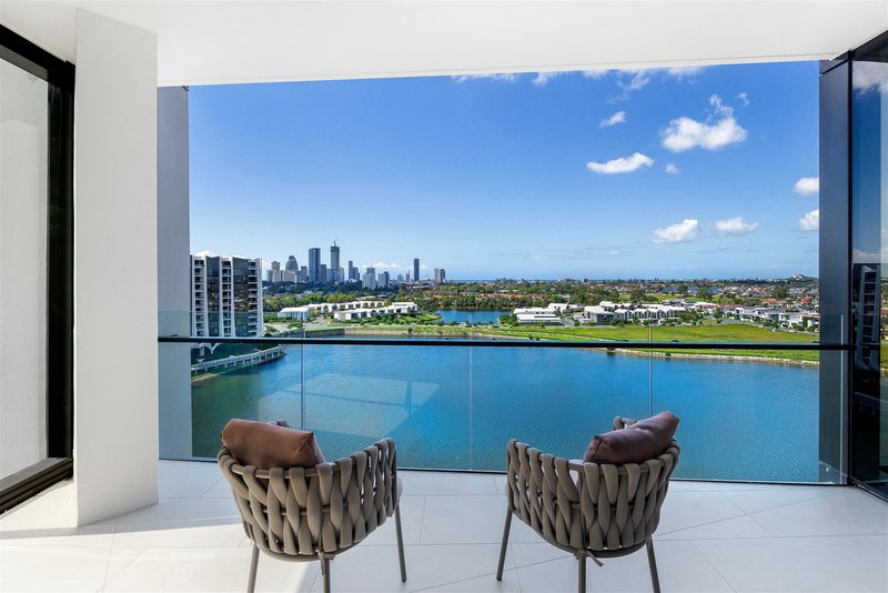 41006/24 The Lanes Bvd, Mermaid Waters, QLD 4218