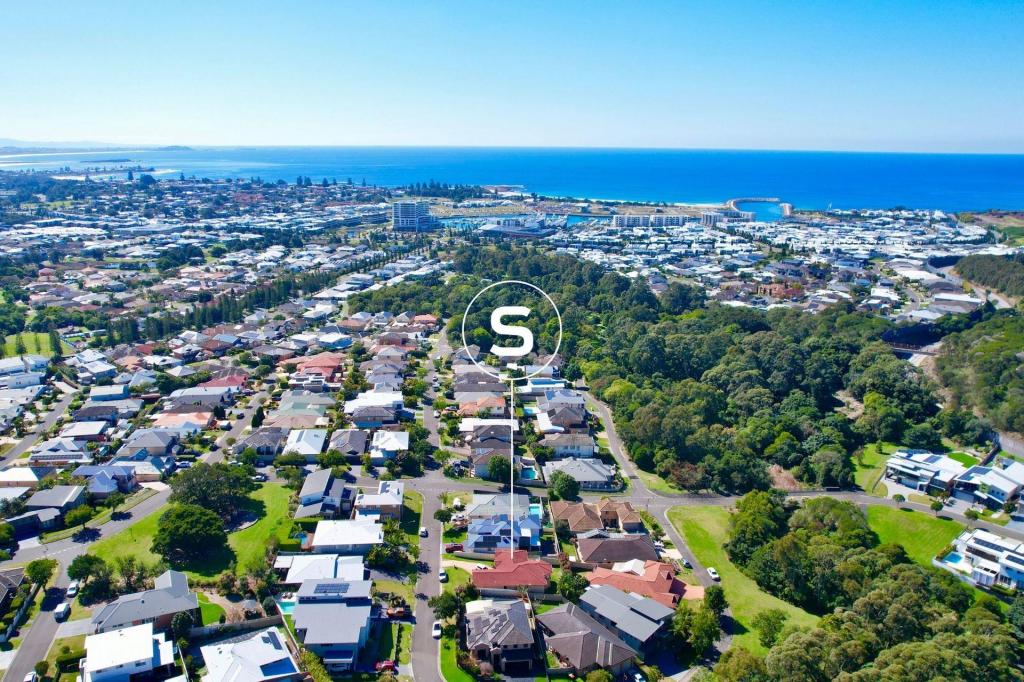 5 MONTAGUE CRES, SHELL COVE, NSW 2529