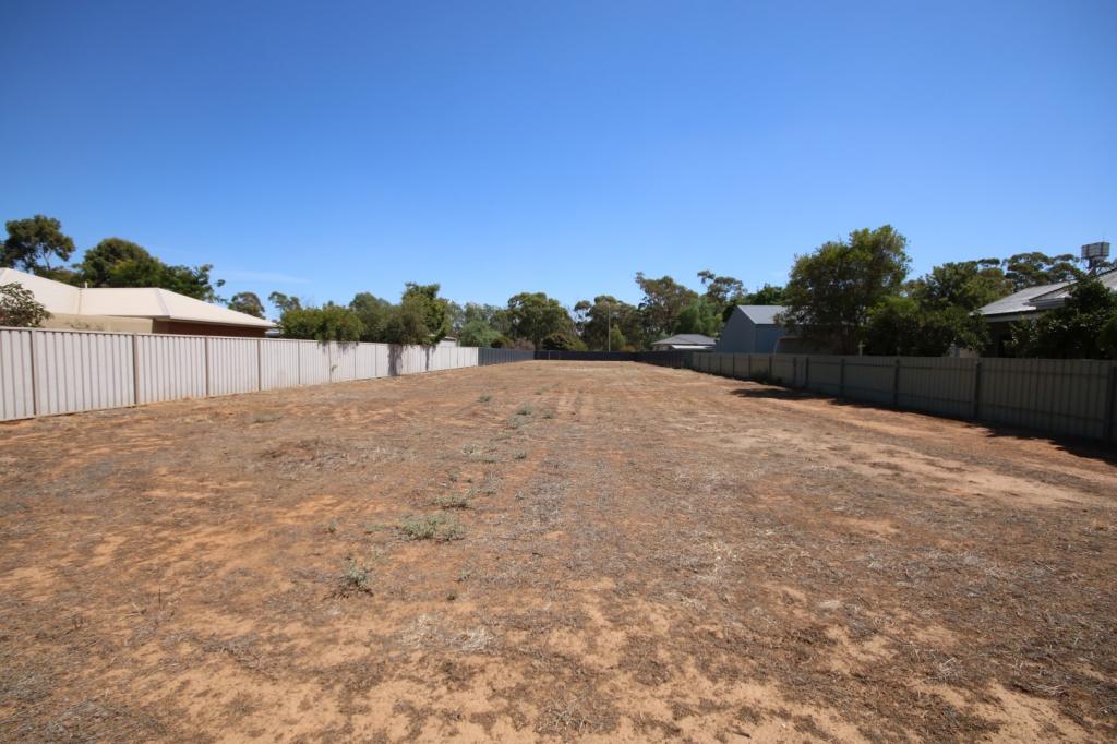 5 Michie St, Elmore, VIC 3558