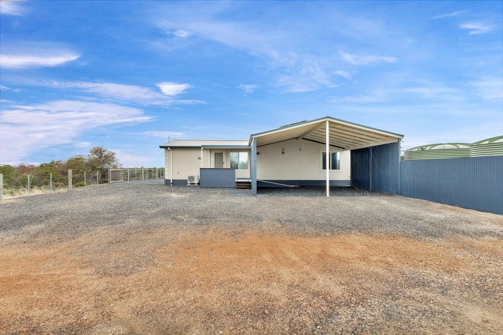 16 Petrel Cres, Thompson Beach, SA 5501