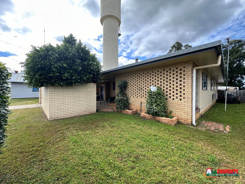 22 Victoria St, Forest Hill, QLD 4342