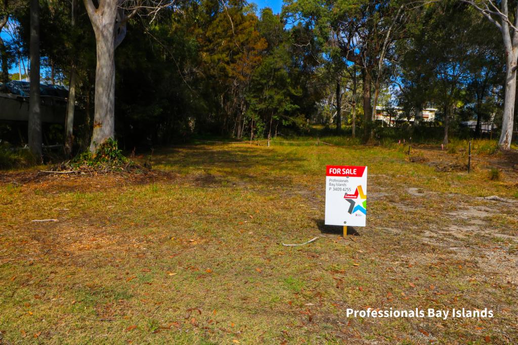 36 MORWONG ST, MACLEAY ISLAND, QLD 4184